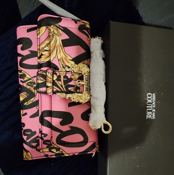 Authentic Versace Wallet Bag - Picture 9 of 17